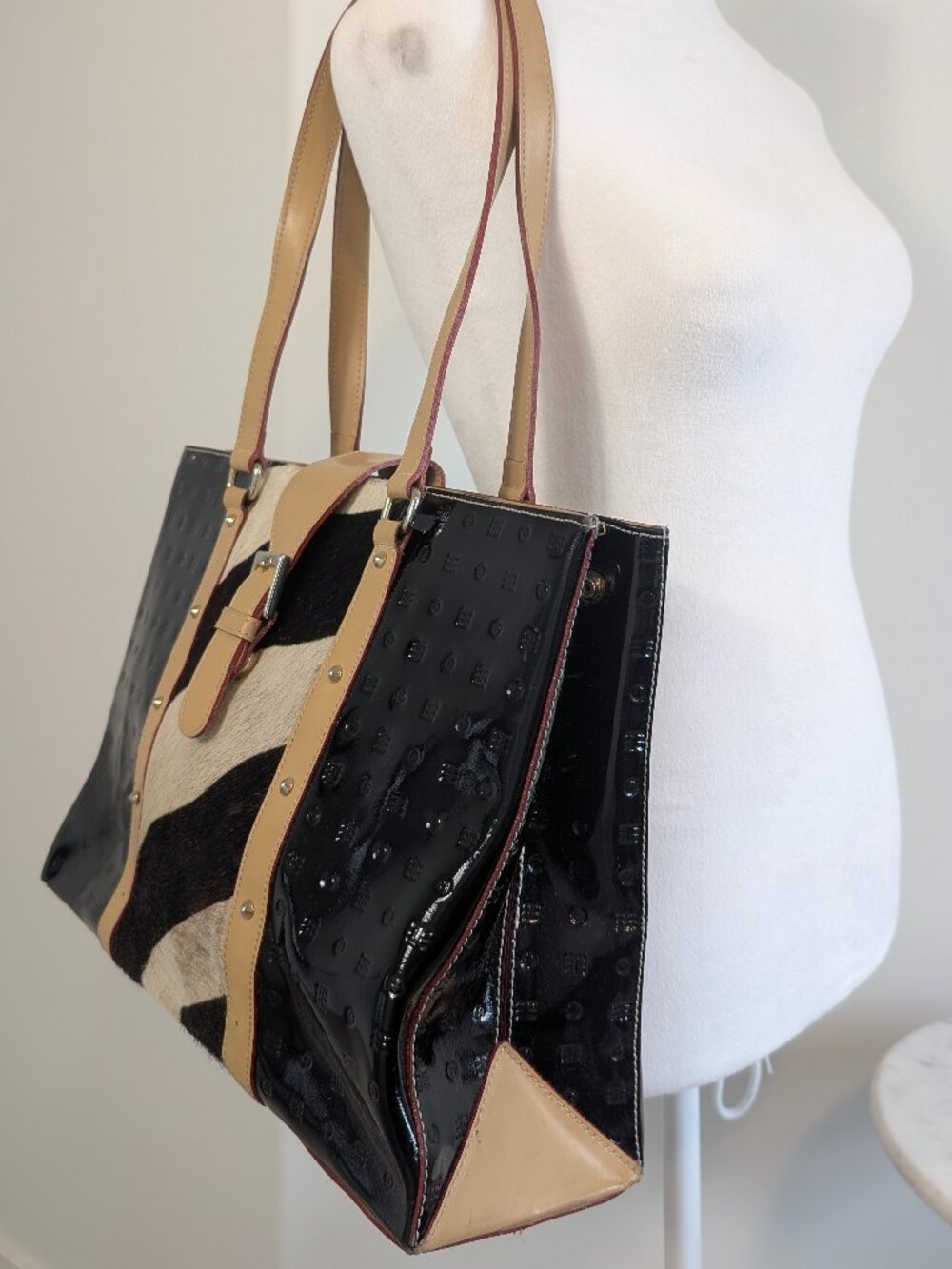 Arcadia Leather Shoulder Bag